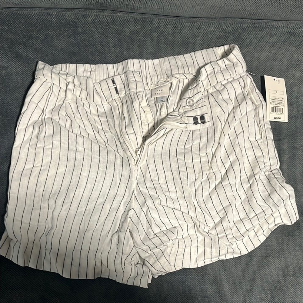 a new day linen blend shorts